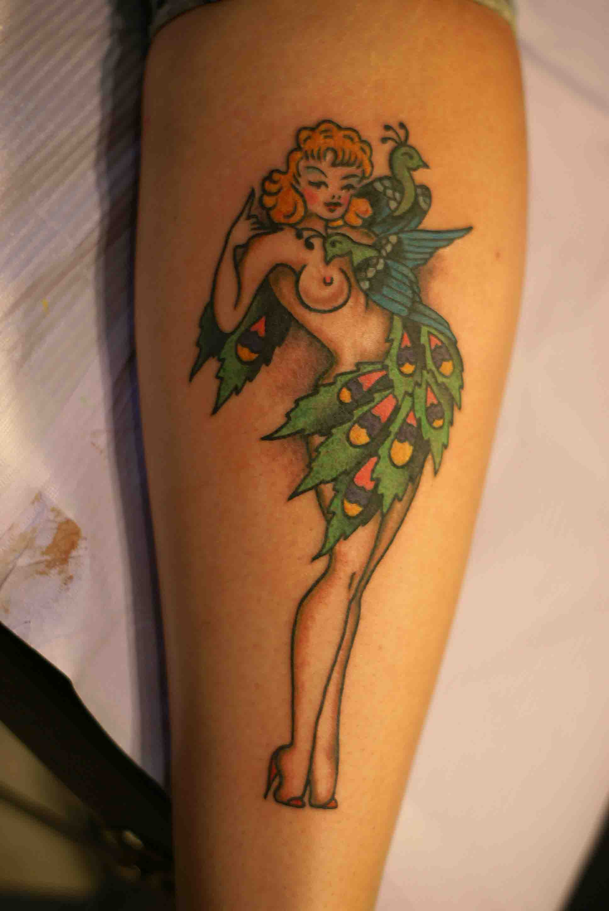 sailor jerry pin up girl tattoo designs